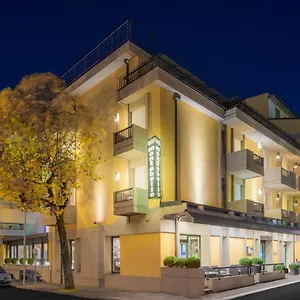 https://montebello-hotel.it-tuscanyhotel.com
